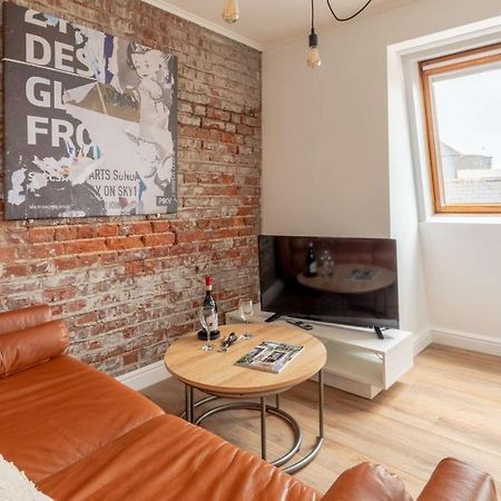 One Bed Top Floor, Brand New, Central Old Town Hastings Eksteriør bilde