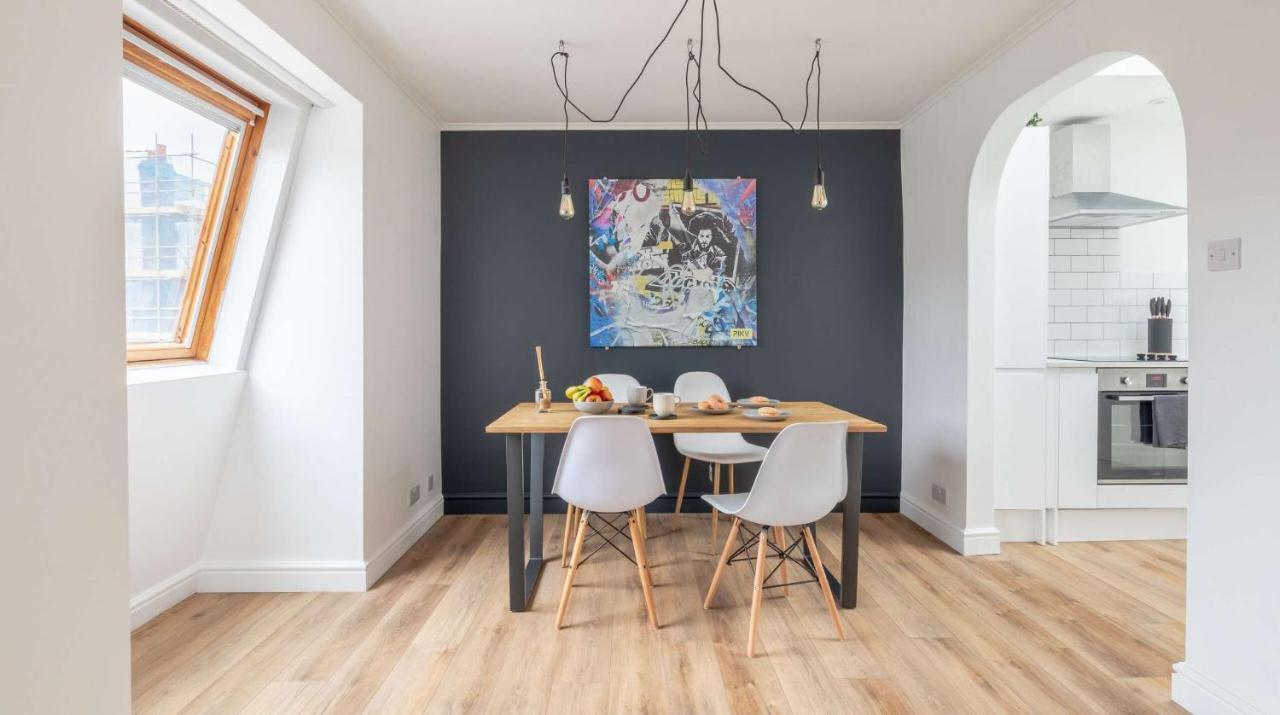 One Bed Top Floor, Brand New, Central Old Town Hastings Eksteriør bilde